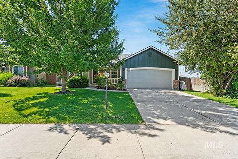 Photo of 4393 W. Newland ST, Meridian, ID 83642 (MLS # 98991547)