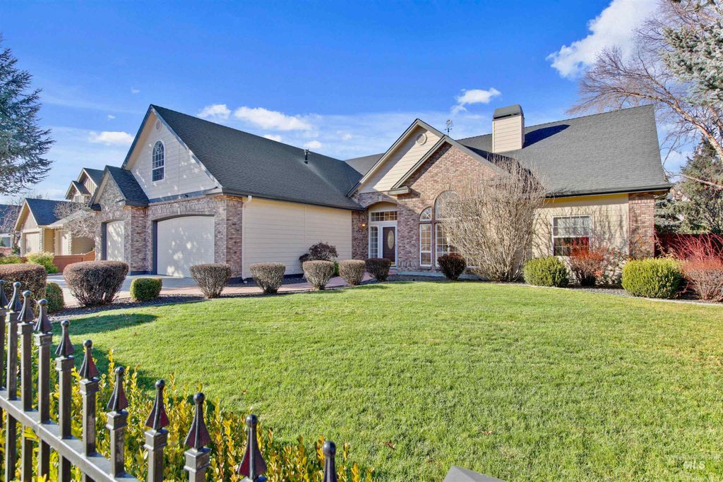 Photo of 2297 N Chandra Way, Meridian, ID 83642 (MLS # 98969676)