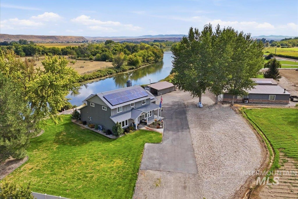 Photo of 7900 Elmore Rd, Fruitland, ID 83619 (MLS # 99001307)