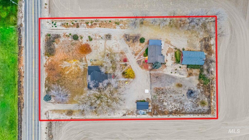 Photo of 10065 Deer Flat Rd, Nampa, ID 83686 (MLS # 98968683)