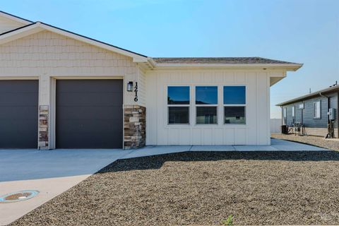 1216 Phillips Circle Ontario OR 97914