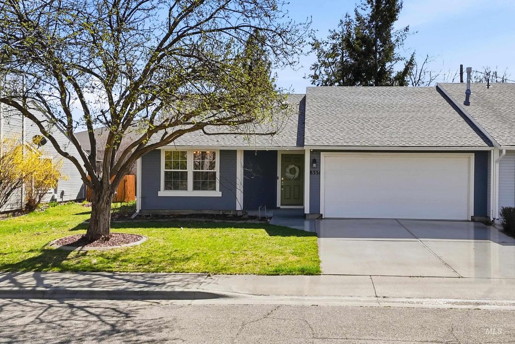 Photo of 8331 W Cory Ct, Boise, ID 83704 (MLS # 98979535)