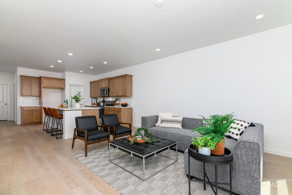 Photo of 14742 Wing Spread Dr, Caldwell, ID 83607 (MLS # 98971882)