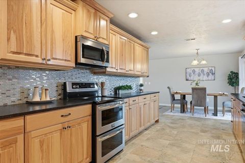 Photo of 13561 Willis Road, Caldwell, ID 83607 (MLS # 98969114)