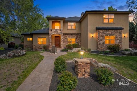 Photo of 1674 S Water Leaf Ave, Eagle, ID 83616 (MLS # 98984089)