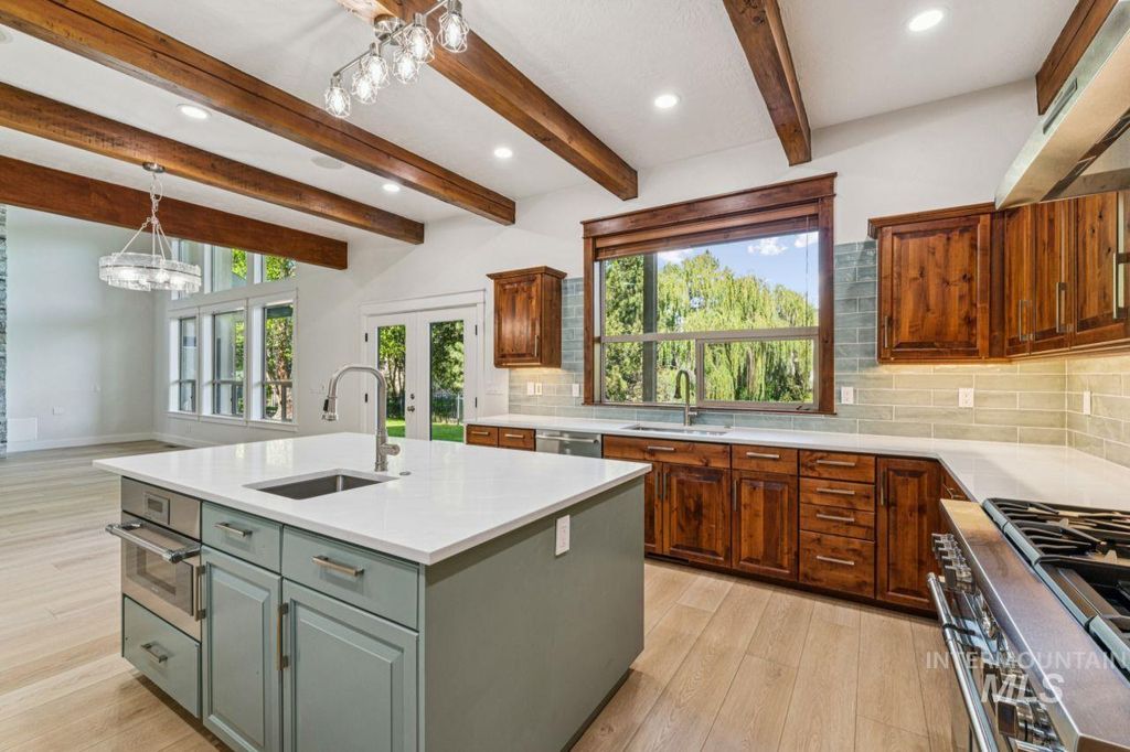 Photo of 1674 S Water Leaf Ave, Eagle, ID 83616 (MLS # 98984089)