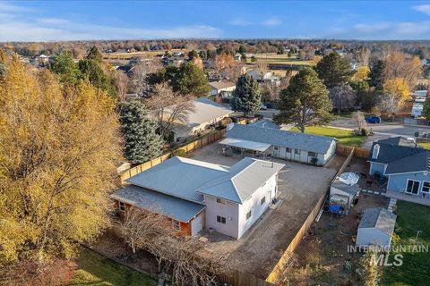 Photo of 11800 W Florida Drive, Boise, ID 83709 (MLS # 98967303)