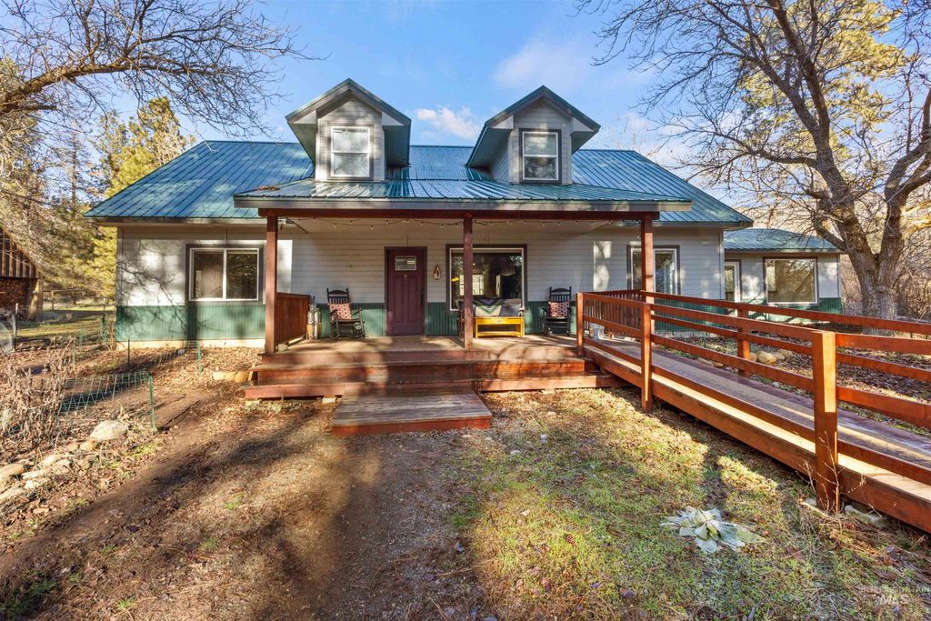 Photo of 3488 Ward Rd, Cambridge, ID 83610 (MLS # 98970272)