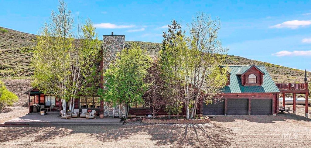 Photo of 203 N Brush Road, Fairfield, ID 83327 (MLS # 98955711)