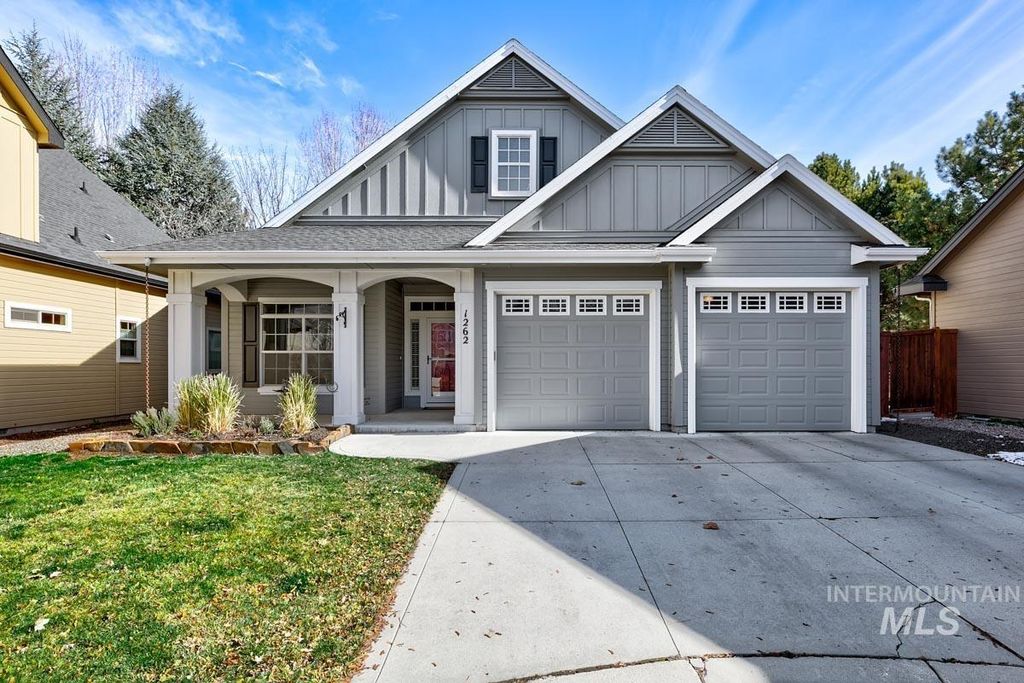 Photo of 1262 N Forestdale Place, Eagle, ID 83616 (MLS # 98975472)