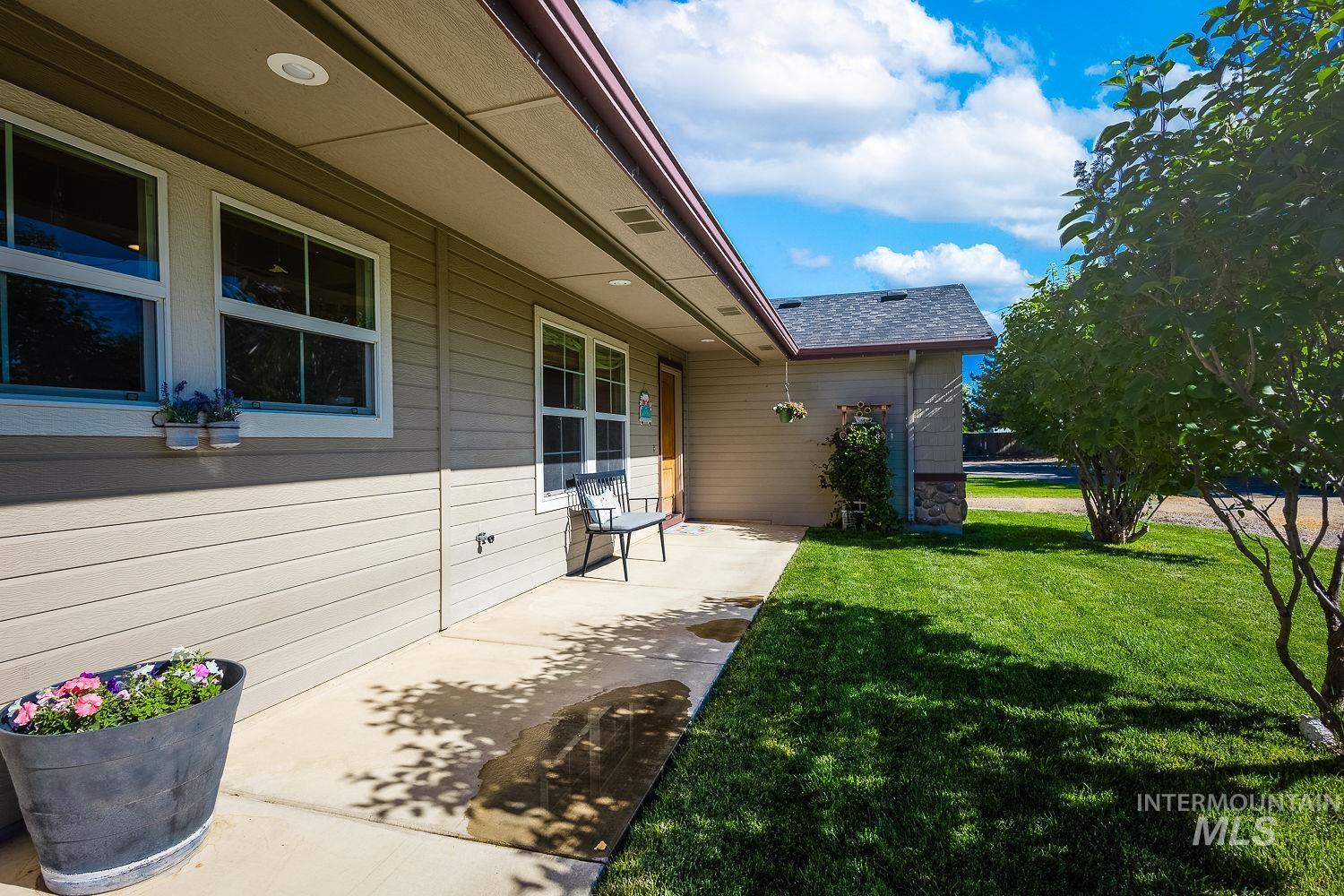 4349 S Happy Valley