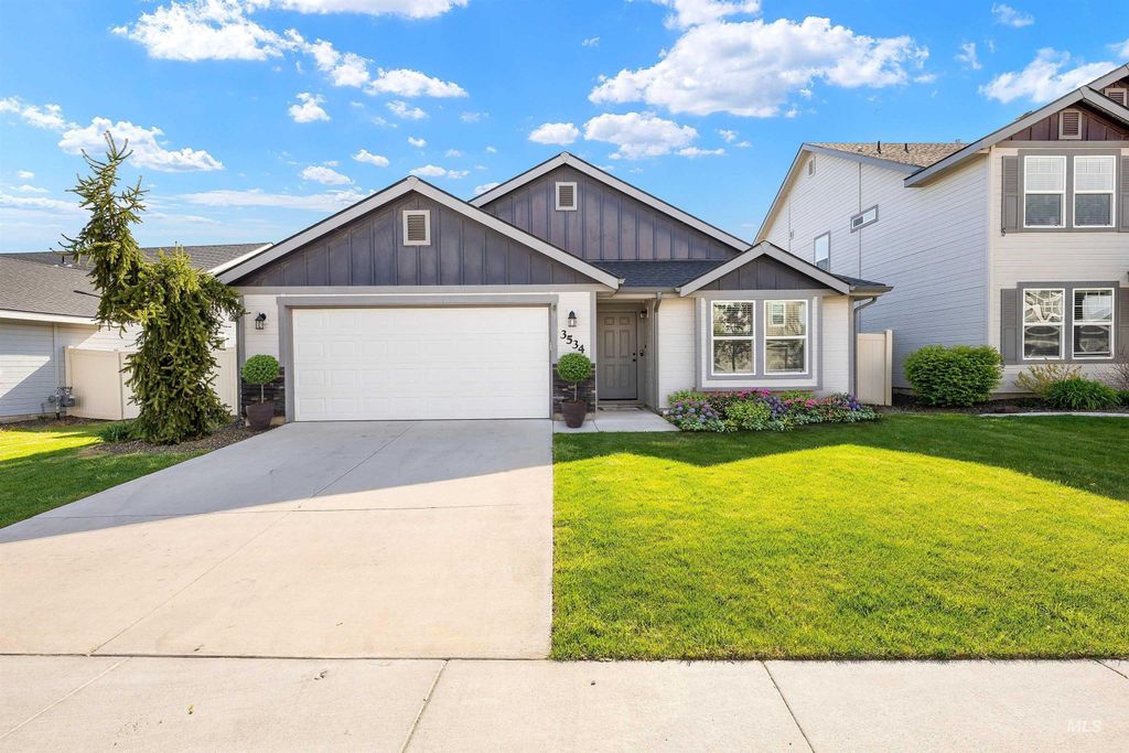 Photo of 3534 S Avondale Avenue, Nampa, ID 83686 (MLS # 98983139)