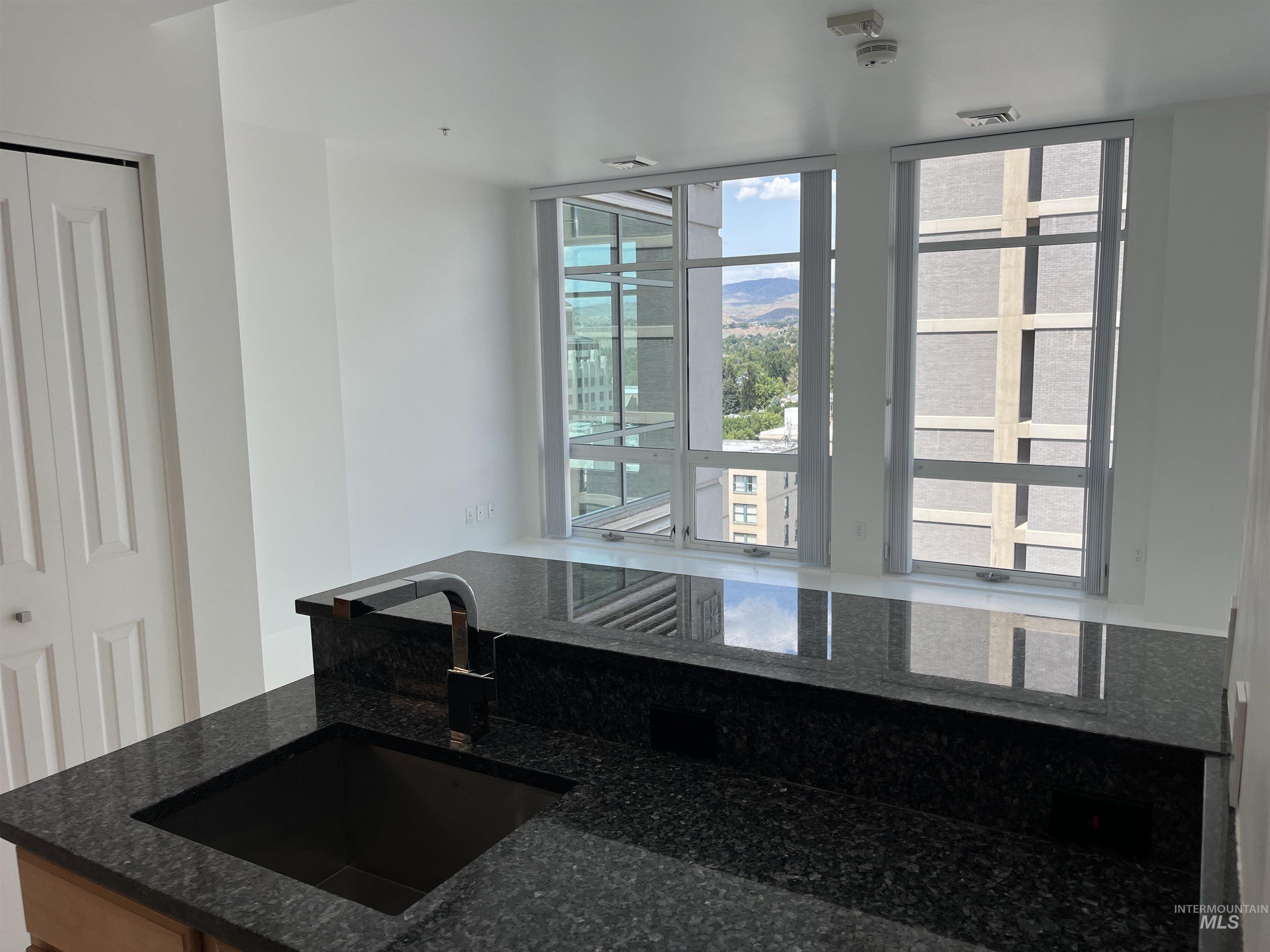 199 N Capitol Blvd Unit 901