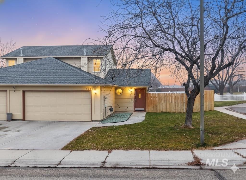 Photo of 6049 S Oboe Ave, Boise, ID 83709 (MLS # 98972031)