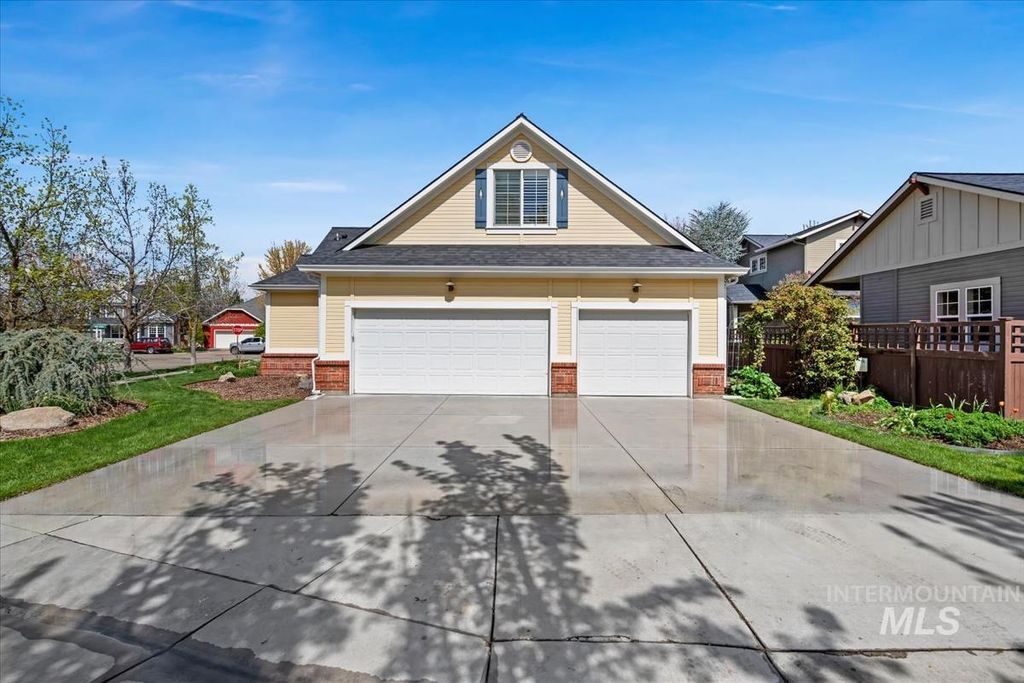 Photo of 13480 N 2nd Ave, Boise, ID 83714 (MLS # 98989496)