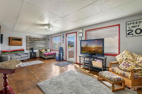 Photo of 444 N Washington St, Twin Falls, ID 83301 (MLS # 98968715)