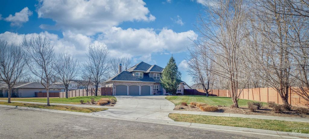 Photo of 85 S Vandries Ave, Eagle, ID 83616 (MLS # 98974143)