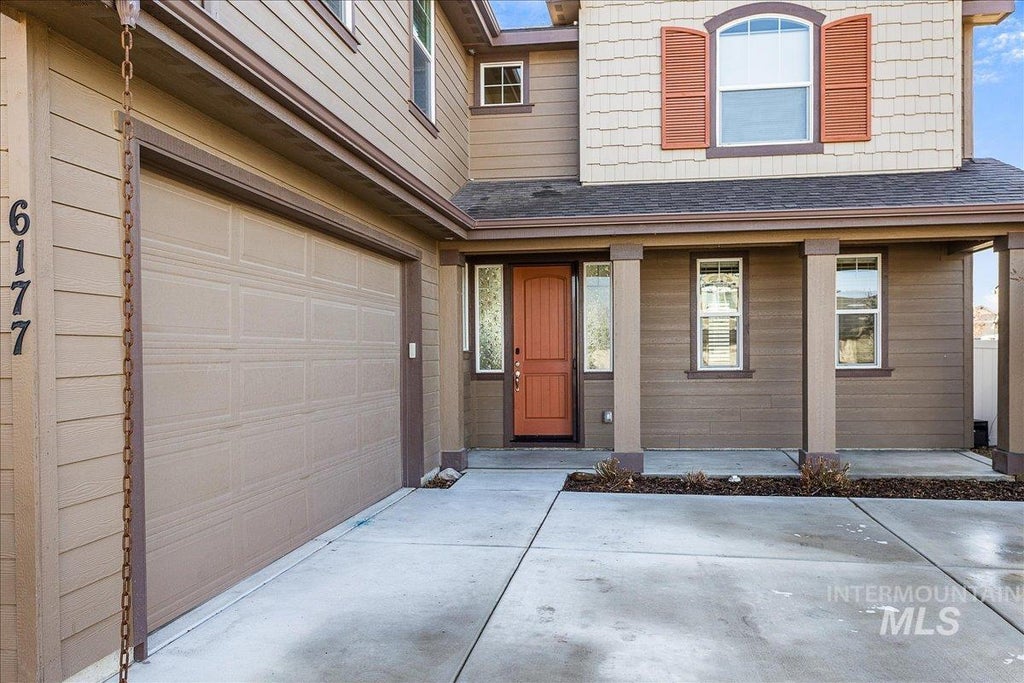 Photo of 6177 E Canyon Crossing Dr, Nampa, ID 83687 (MLS # 99001478)