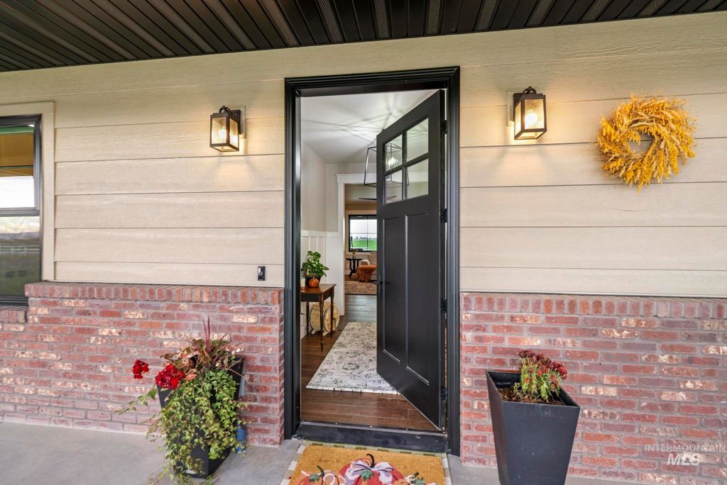 Photo of 394 300 South, Burley, ID 83318 (MLS # 98964150)