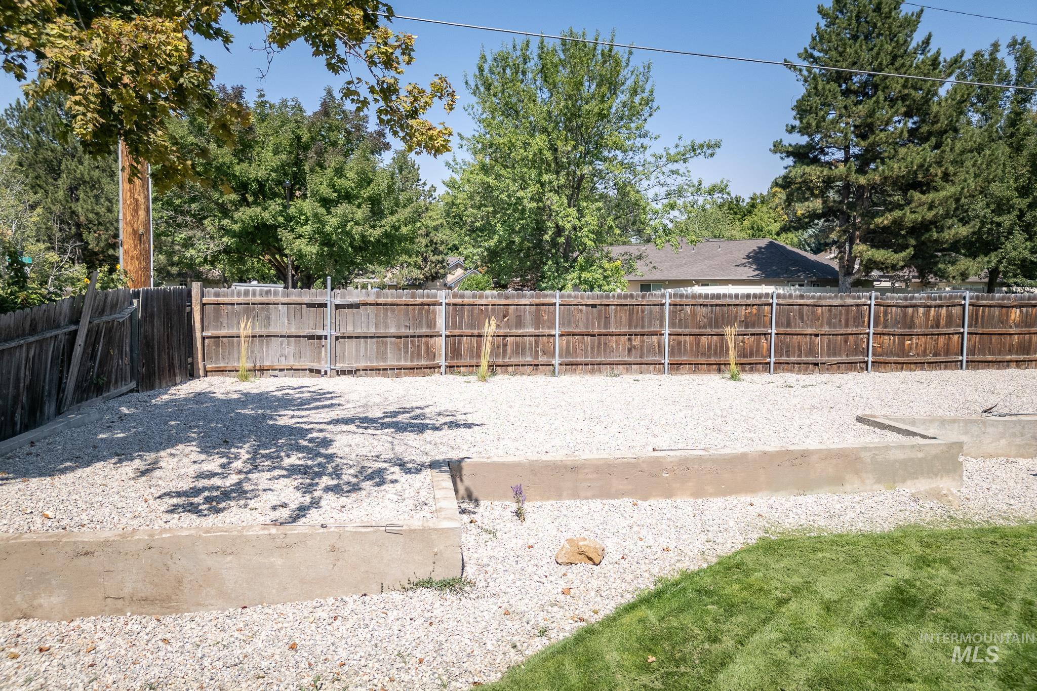 5983 Ensign Ave, Garden City, Idaho image 28