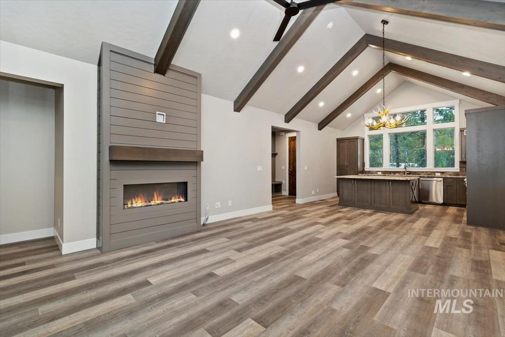 Photo of 136 Jacks Loop, Donnelly, ID 83615 (MLS # 98969516)