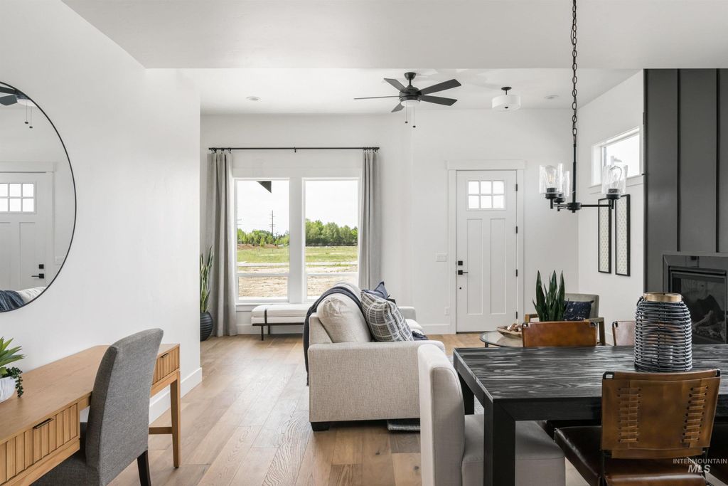 Photo of 2154 W Freya Court, Eagle, ID 83616 (MLS # 98965977)