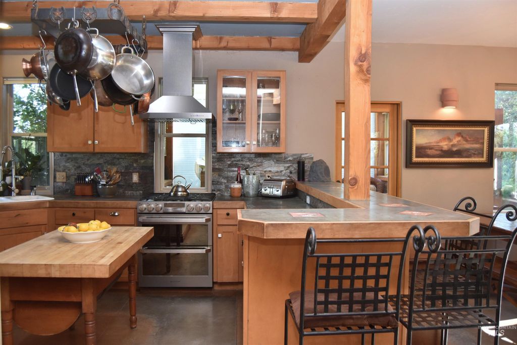 Photo of 257 N Elk Creek Road, Fairfield, ID 83327 (MLS # 98954501)