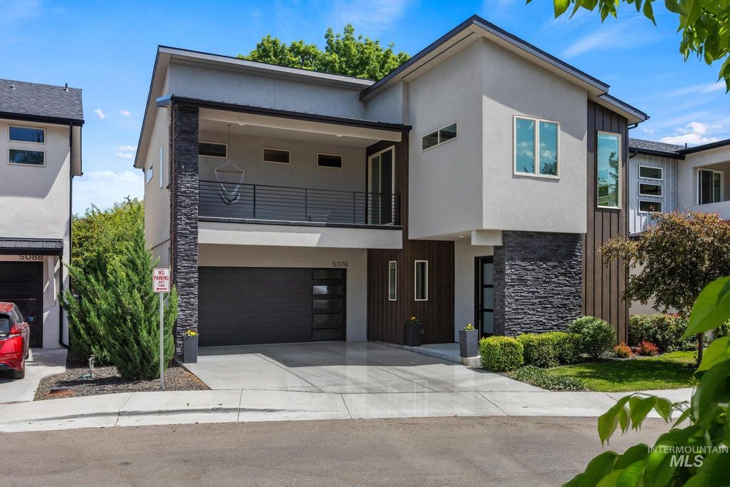 Photo of 5076 N Thorton Lane, Boise, ID 83714 (MLS # 98986121)