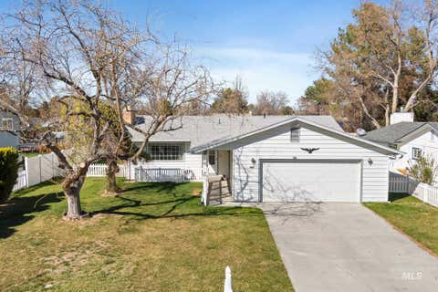 Photo of 442 Crestview Drive, Twin Falls, ID 83301 (MLS # 98995210)