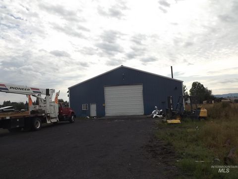 Photo of 414 Wood Street, Weippe, ID 83553 (MLS # 98938112)