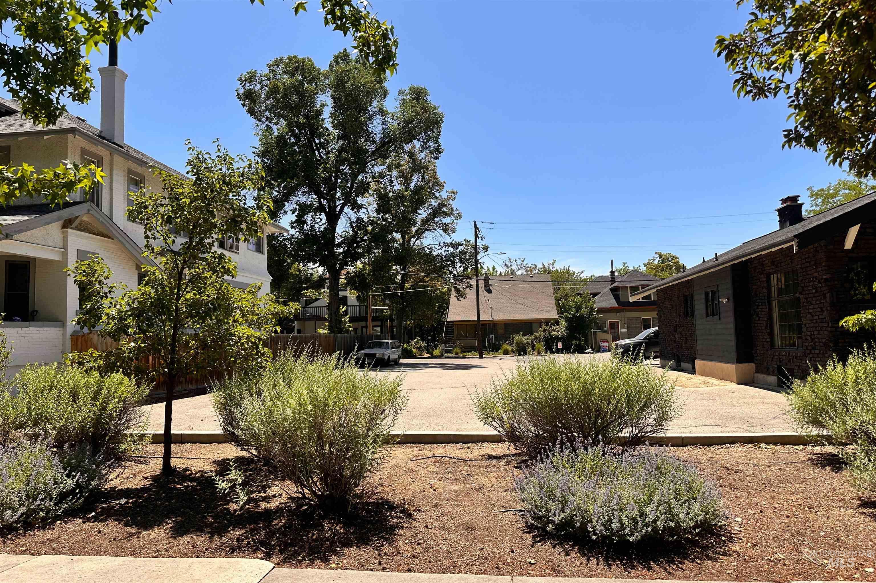 1419 W Franklin Street