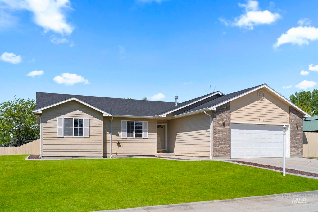 Photo of 3114 Sunridge Dr, Caldwell, ID 83605 (MLS # 98985168)