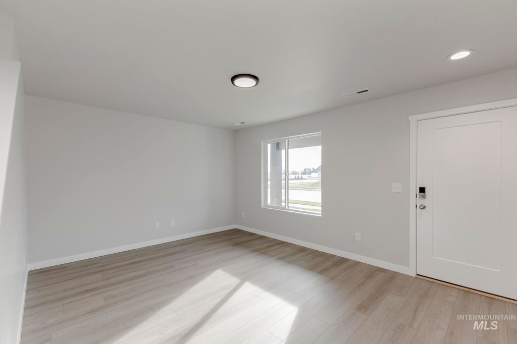 Photo of 7094 E Shields Dr, Nampa, ID 83687 (MLS # 98974808)