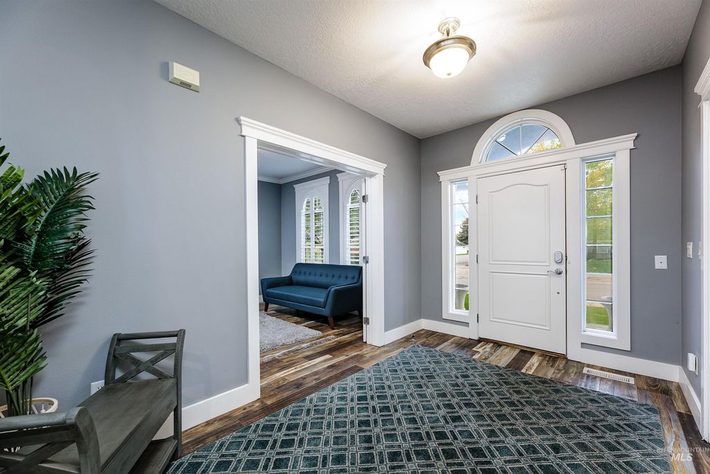 Photo of 2150 N Hickory Way, Meridian, ID 83646 (MLS # 98982865)