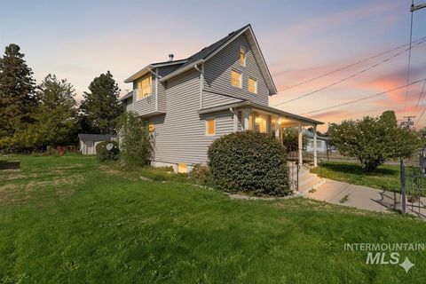 2204 S Montana Ave Caldwell ID 83605