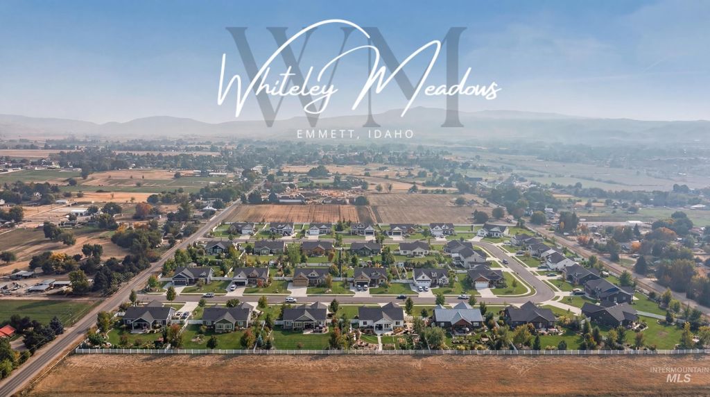 Photo of 6 Neil Rd, Emmett, ID 83617 (MLS # 98969980)