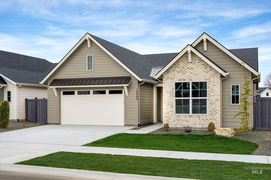 Photo of 10444 Stony Oak Street, Nampa, ID 83687 (MLS # 98966616)