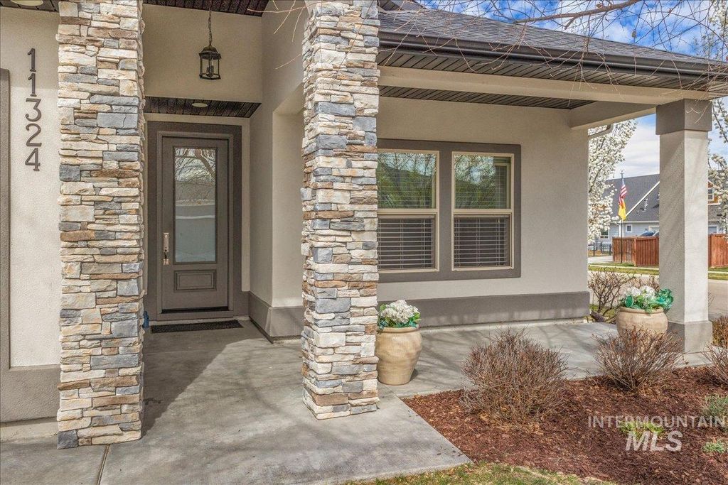 Photo of 11324 W Trestlewood St, Boise, ID 83709 (MLS # 98979528)