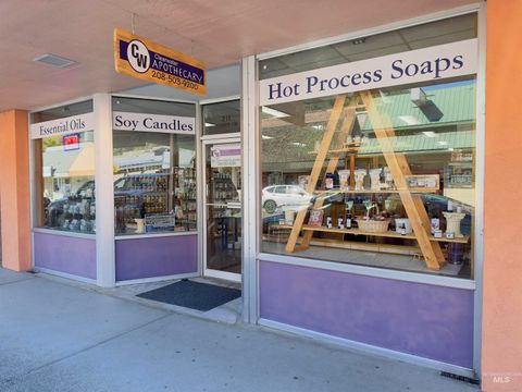 Photo of 211 Johnson, Orofino, ID 83544 (MLS # 98967457)