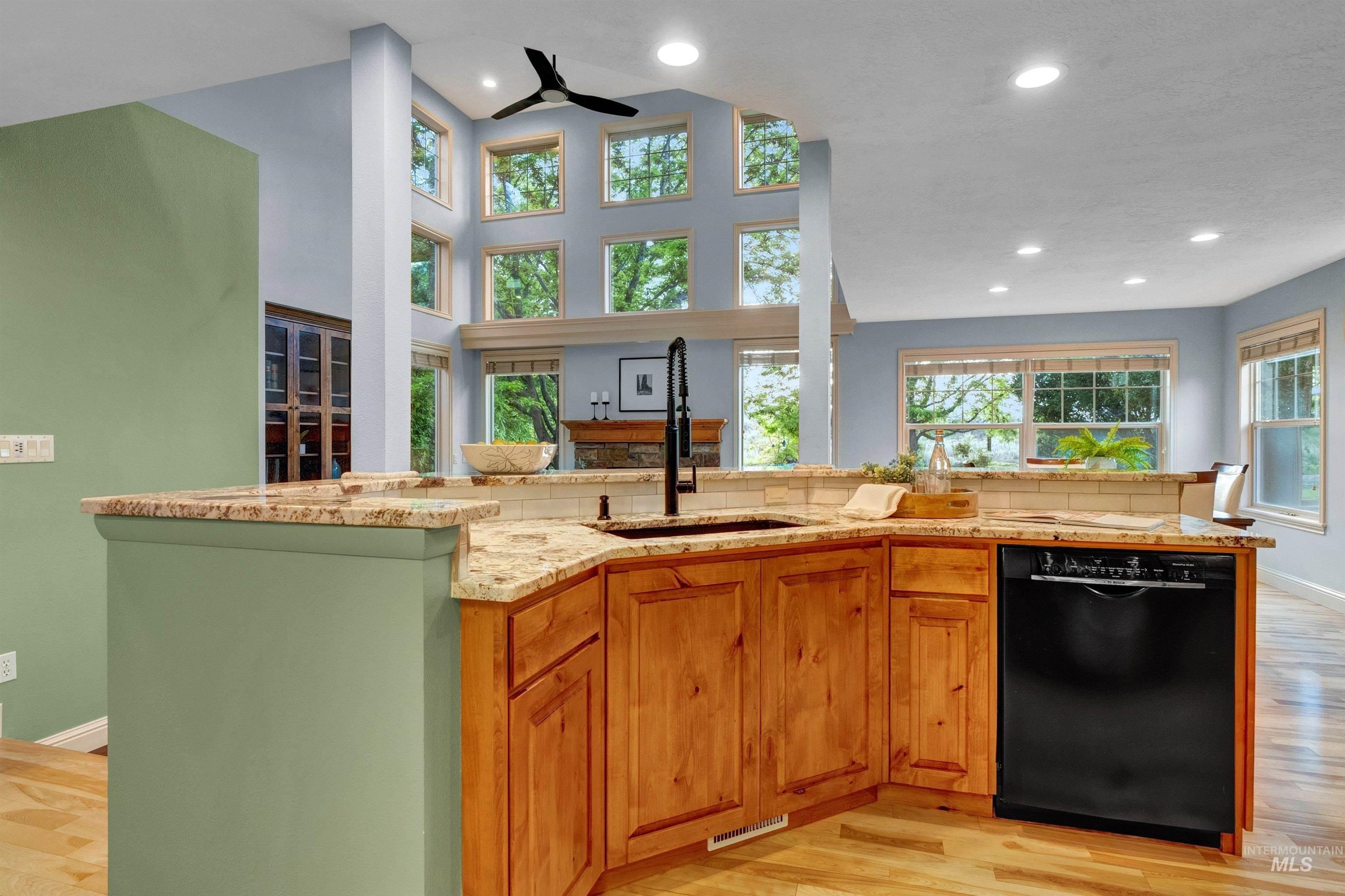 12875 N Schicks Ridge Road