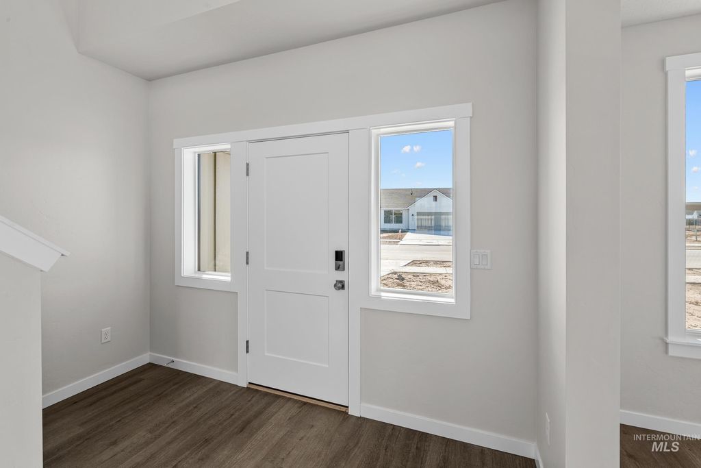 Photo of 2972 N Schimigadoon Way, Eagle, ID 83616 (MLS # 98974766)