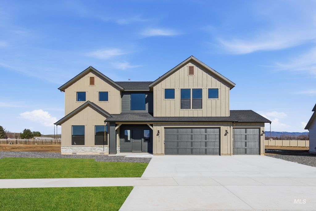 Photo of 2972 N Schimigadoon Way, Eagle, ID 83616 (MLS # 98974766)