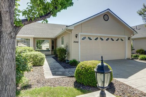 Photo of 2640 N Englewood Way, Meridian, ID 83646 (MLS # 98985175)