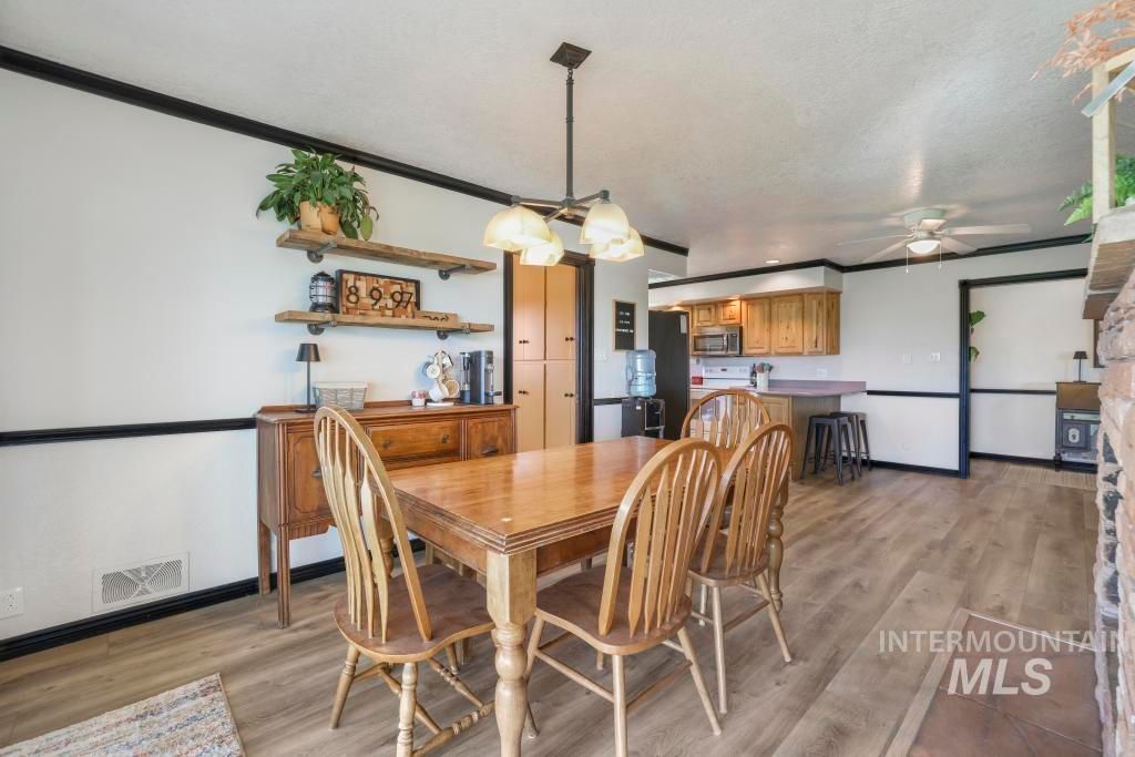 Photo of 3648 2800e, Twin Falls, ID 83301 (MLS # 98965518)