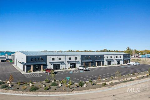 11095 Tungsten St Middleton ID 83644