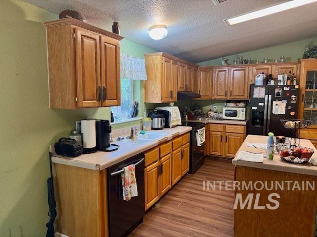 Photo of 7880 Sweet Ola Hwy, Sweet, ID 83670 (MLS # 98966374)