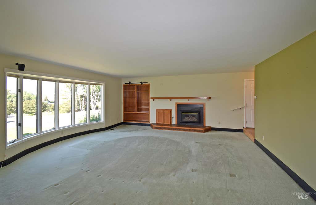 Photo of 1021 Grelle Avenue, Lewiston, ID 83501 (MLS # 98992245)