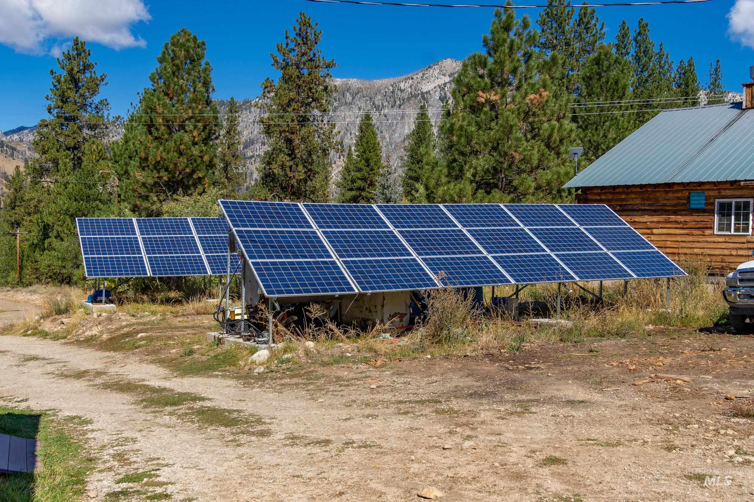 View of yard with a mountain view
