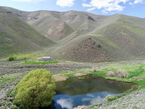 Photo of TBD Slaughterhouse Canyon Road, Bellevue, ID 83313 (MLS # 98969633)