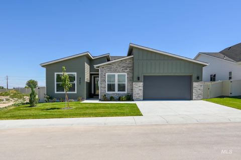 Photo of 5407 Sparky Ave, Caldwell, ID 83607 (MLS # 98962279)